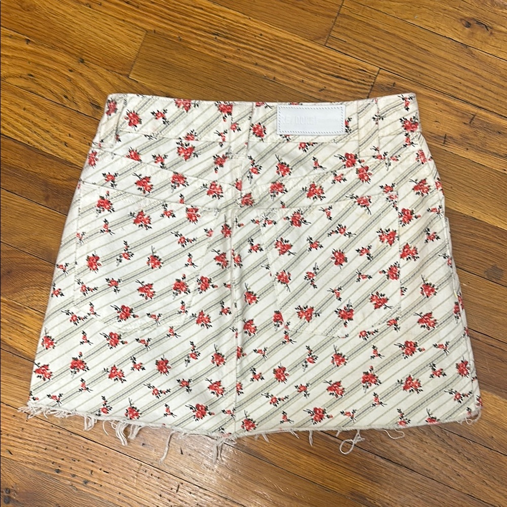 Re/Done Floral Mini Skirt - White and Red - Picture 3 of 5